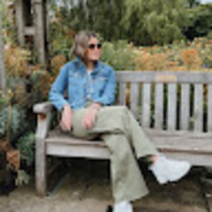 Meet your Posher, Constanza